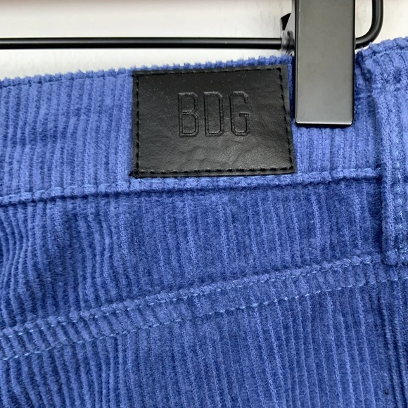 BDG Urban Outfitters High Rise Mom Corduroy Pants Blue Size 29 Straight Leg - Picture 10 of 10